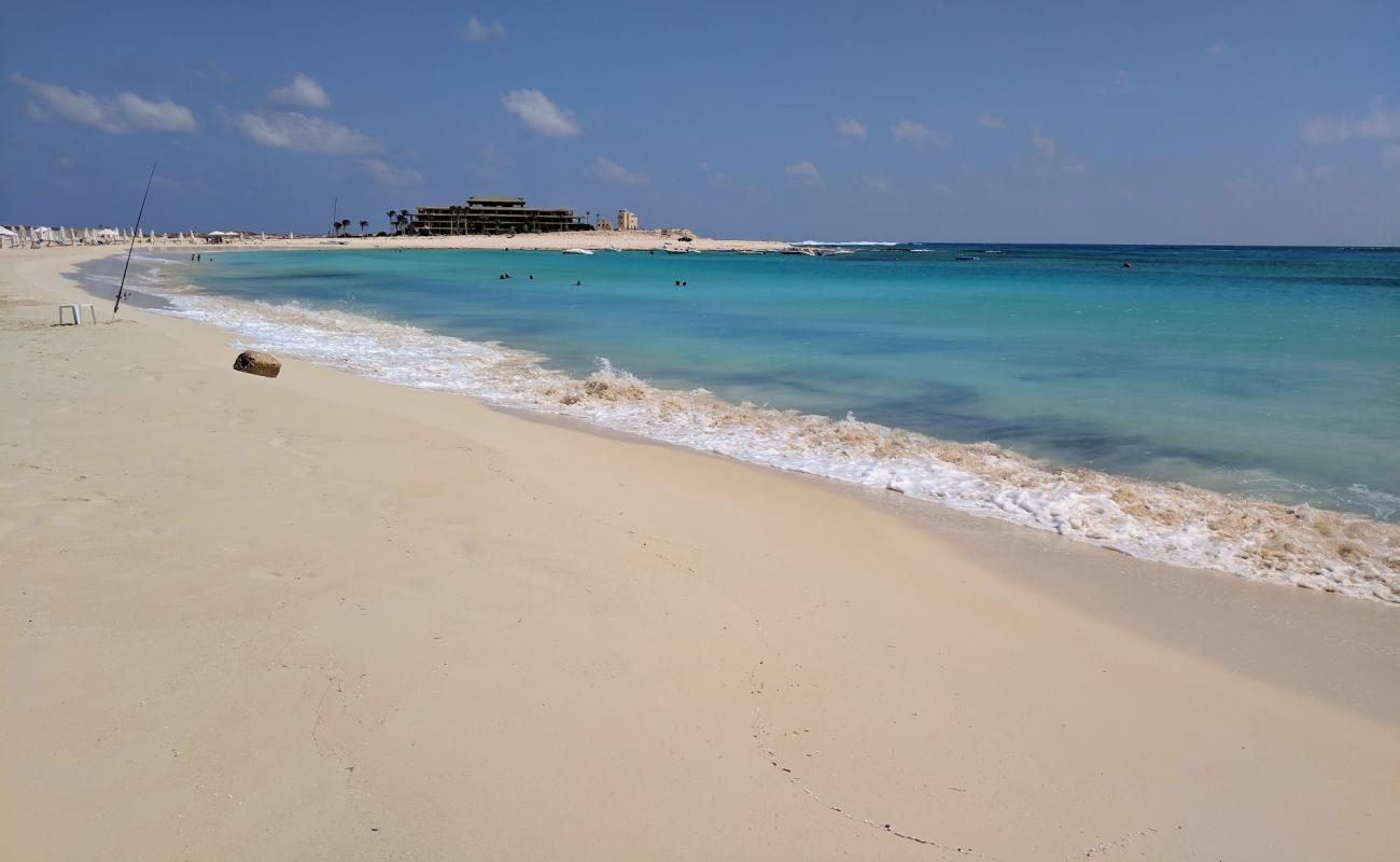 Photo de Peace Resort Beach avec sable beige de surface