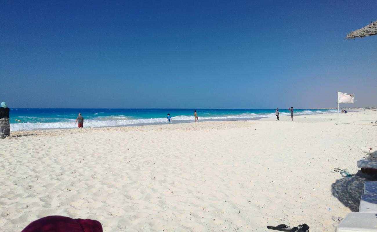 Photo de Assiut University Beach avec sable blanc de surface