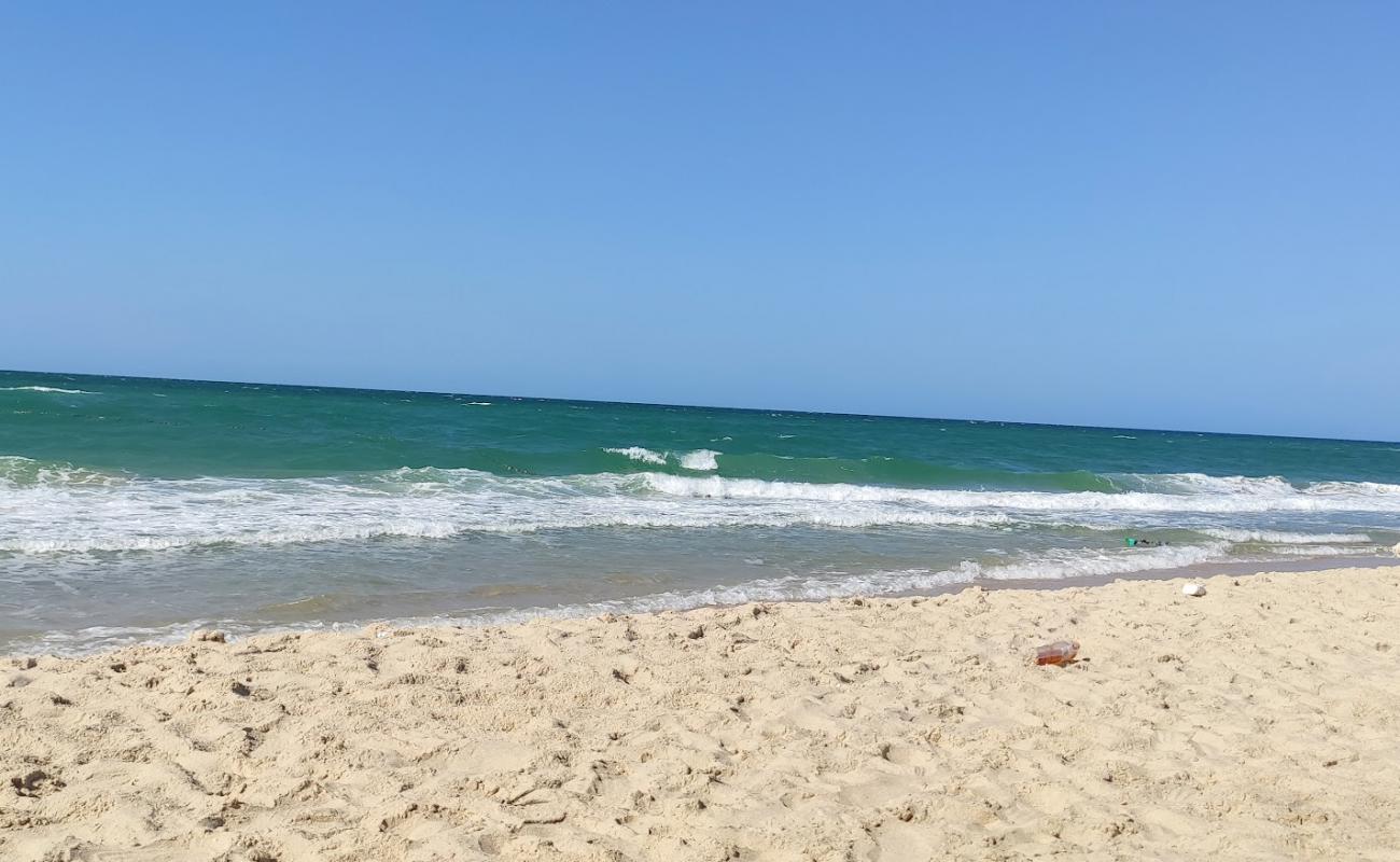 Photo de Sama El Arish Beach avec sable beige de surface