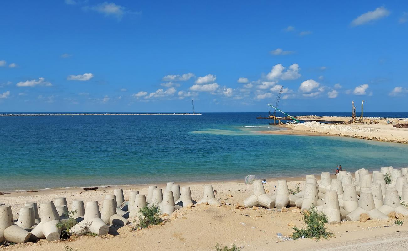 Photo de El Resa Beach avec sable beige de surface