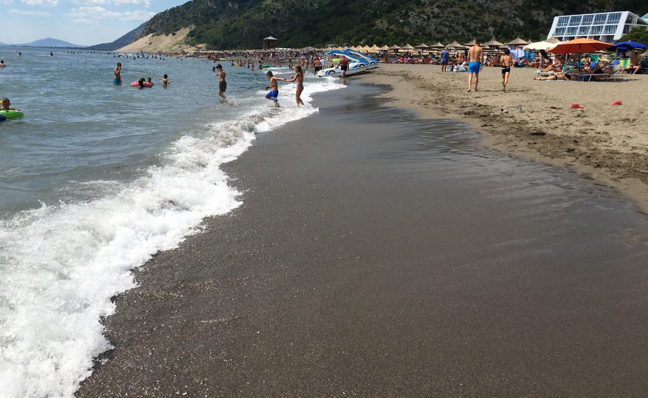 Photo de Thrown Sand avec sable gris de surface