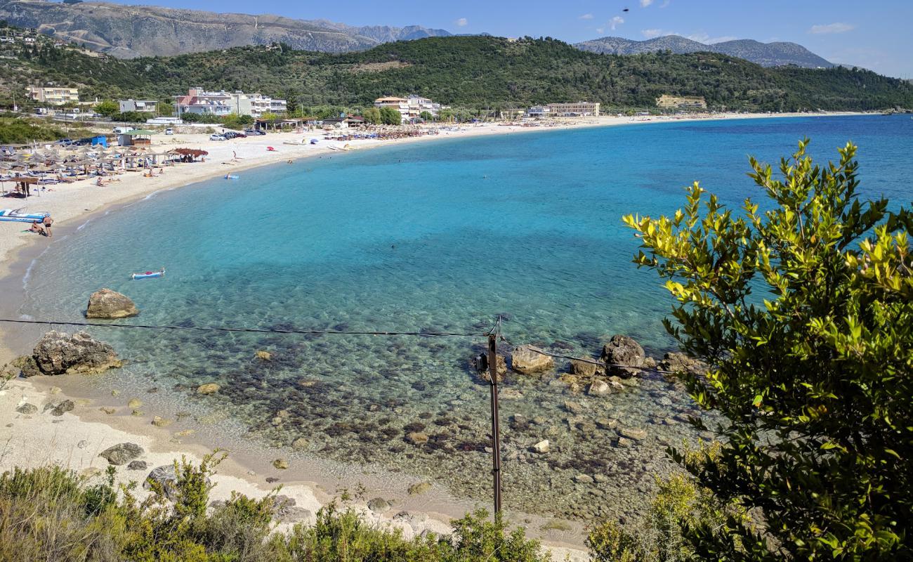 Photo de Livadh Beach avec caillou clair de surface