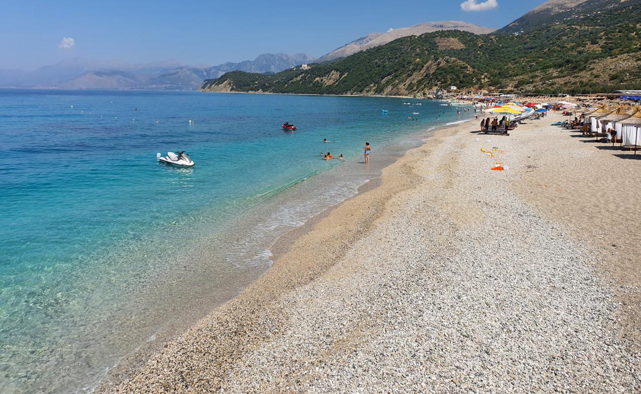 Photo de Plage de Lukova avec caillou fin clair de surface