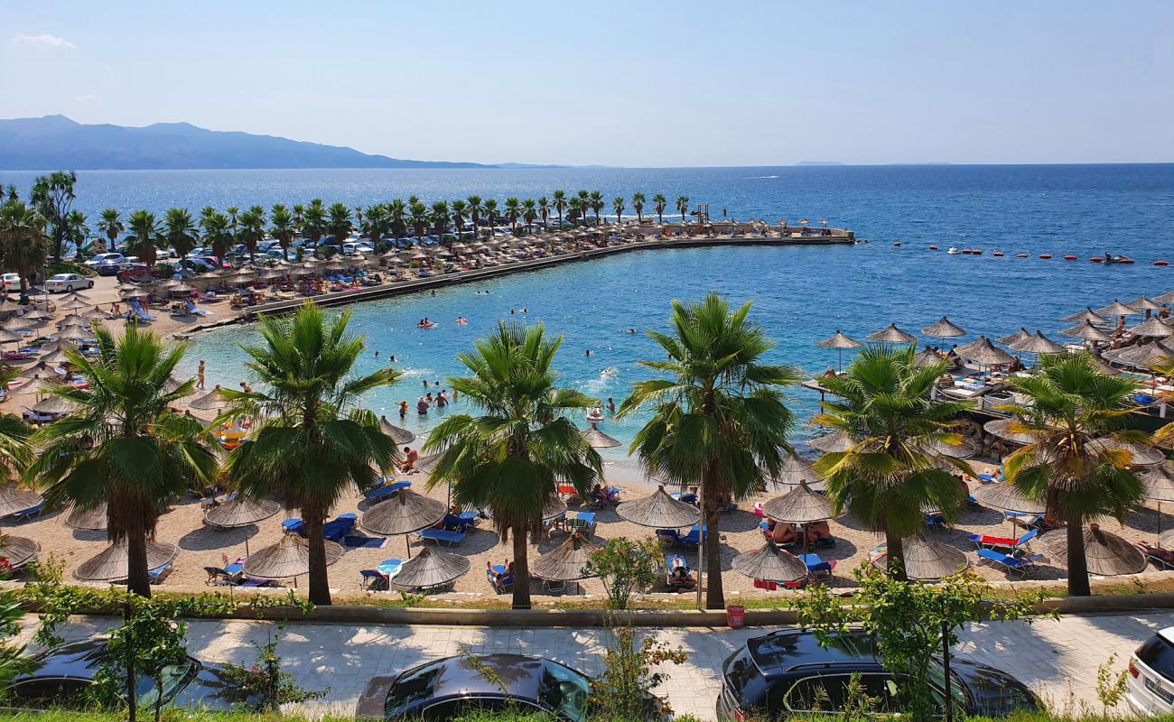 Photo de Saranda beach IV avec caillou fin clair de surface