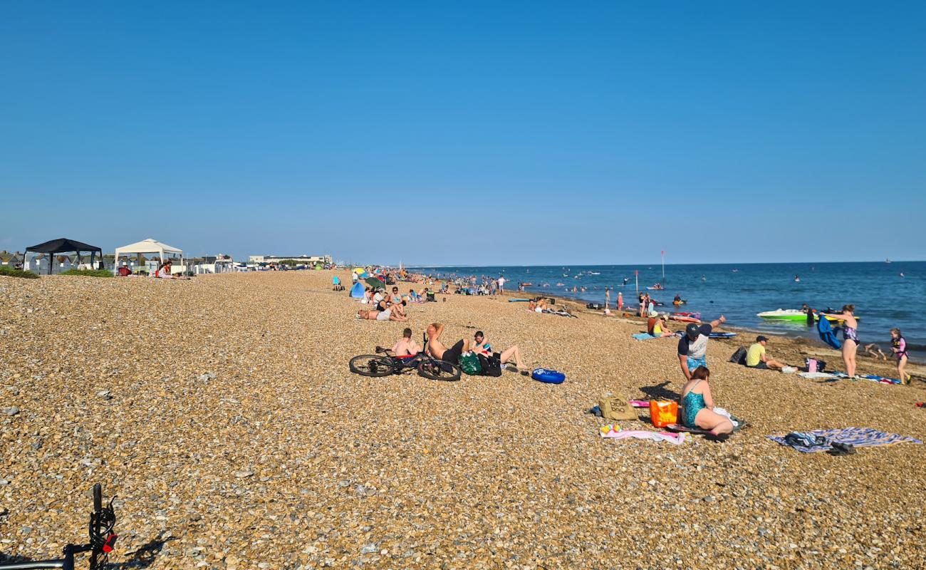 Photo de Goring-by-Sea beach avec caillou clair de surface