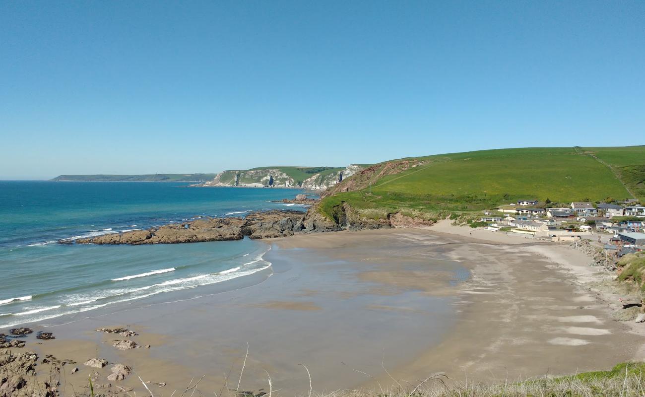 Photo de Challisborough beach avec sable beige de surface