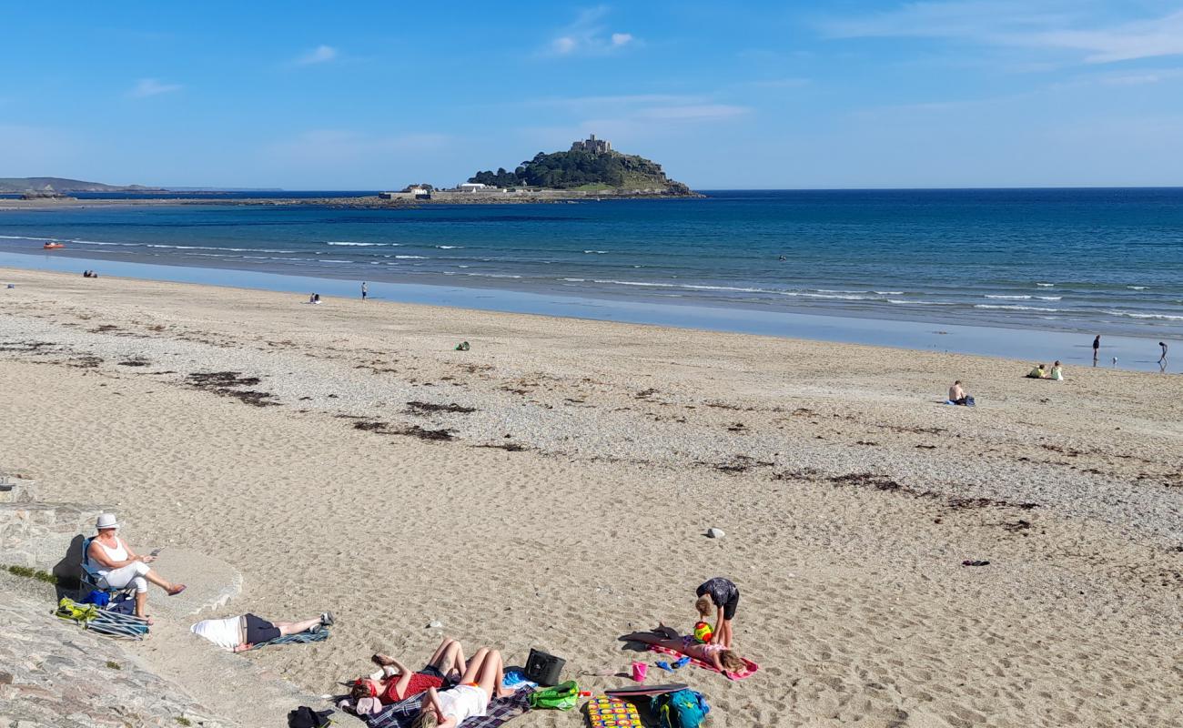 Photo de Plage de Marazion Marsh avec sable lumineux de surface