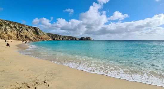 Plage de Pedn Vounder