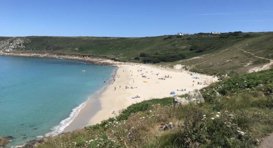 Plage de Gwynver