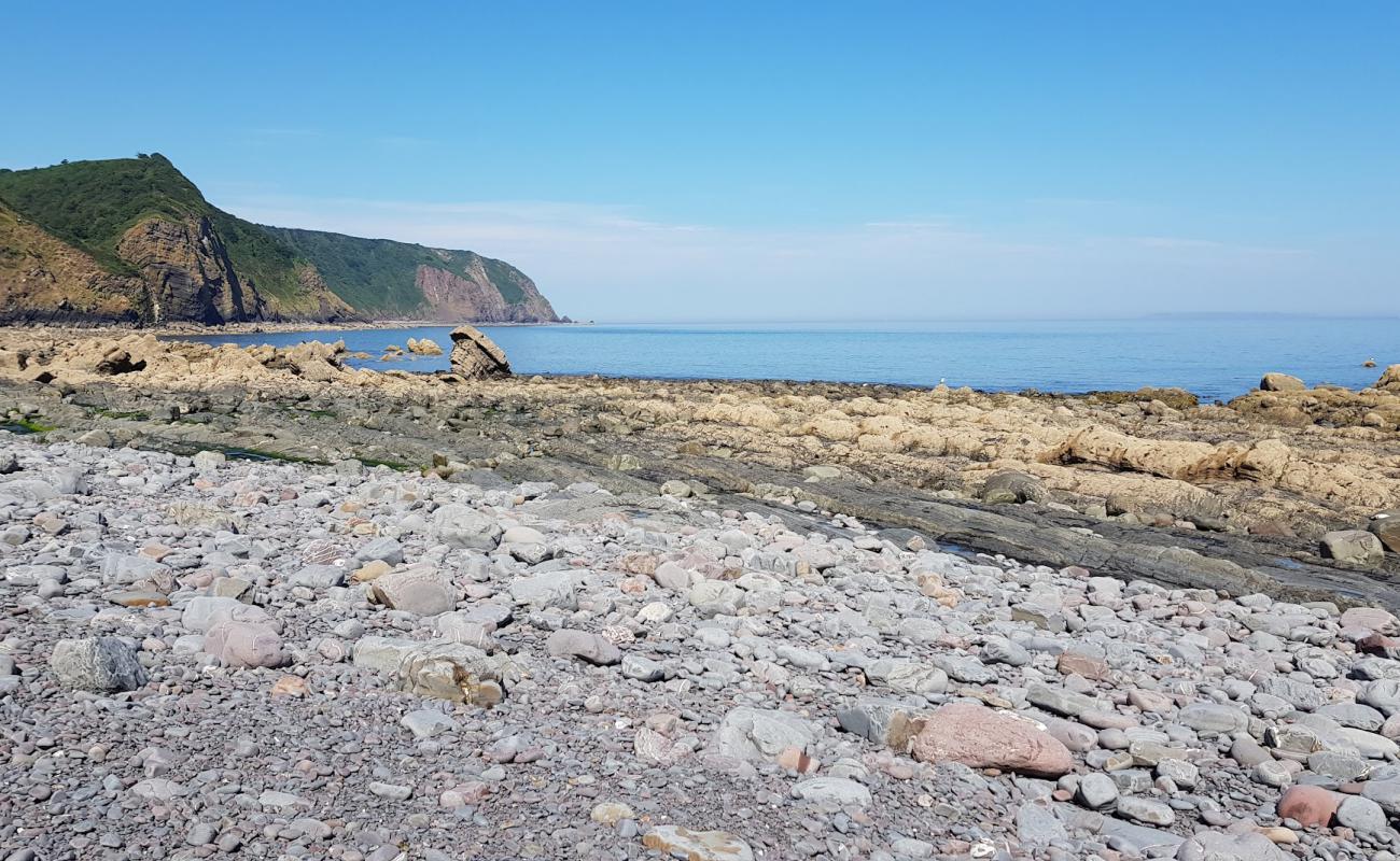 Photo de Mouthmill beach avec terrain rocheux de surface