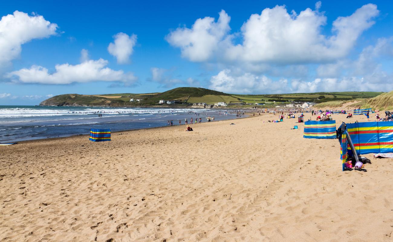Photo de Plage de Croyde avec sable beige de surface
