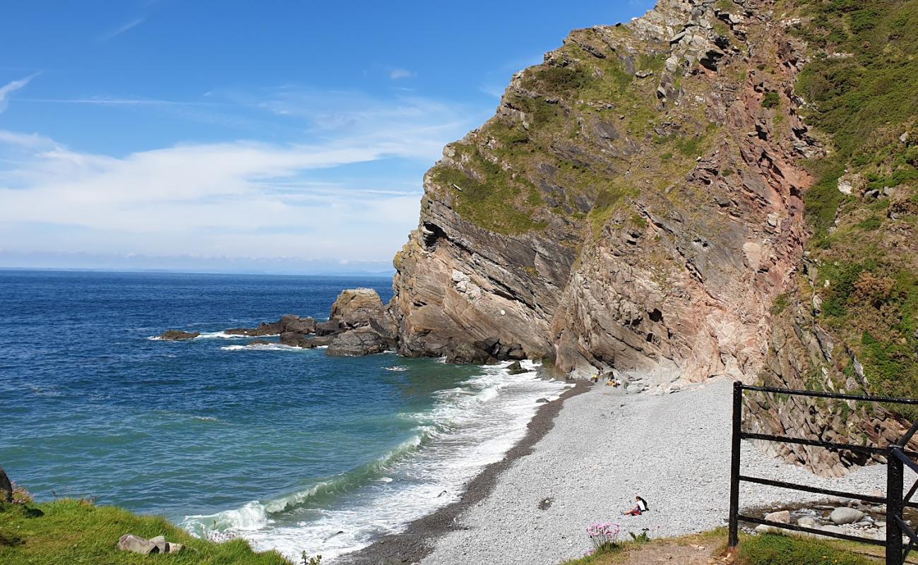 Photo de Heddon's Mouth avec galets gris de surface
