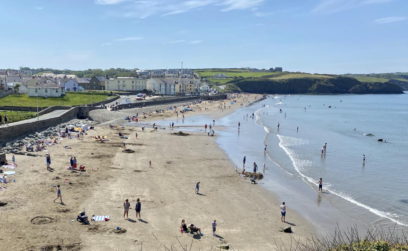 Photo de Plage de Broadhaven avec sable gris de surface