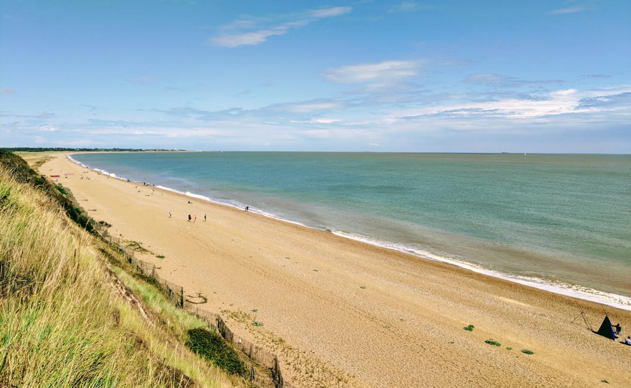 Photo de Plage de Dunwich avec sable noir avec caillou de surface