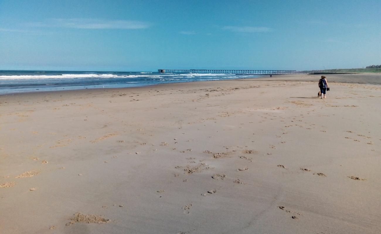 Photo de Crimdon beach avec sable beige de surface