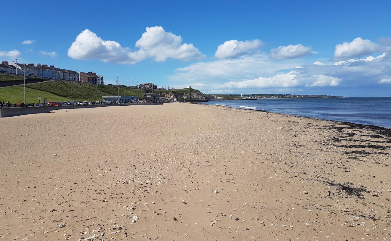 Photo de Plage Roker avec sable clair avec caillou de surface