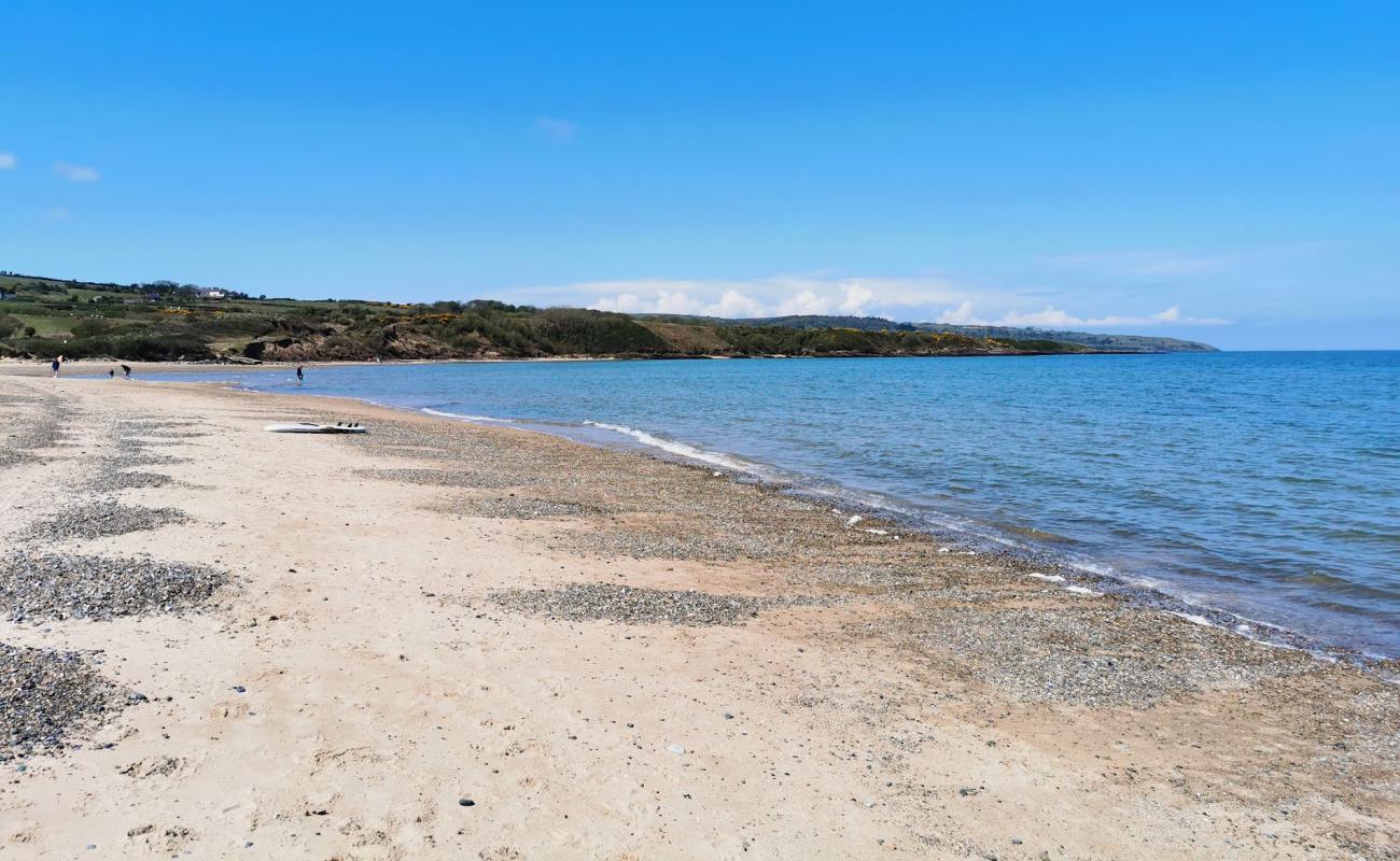 Photo de Plage de Lligwy avec sable beige de surface