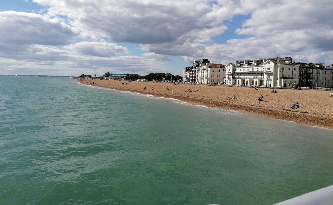 Photo de Southsea beach avec caillou fin clair de surface