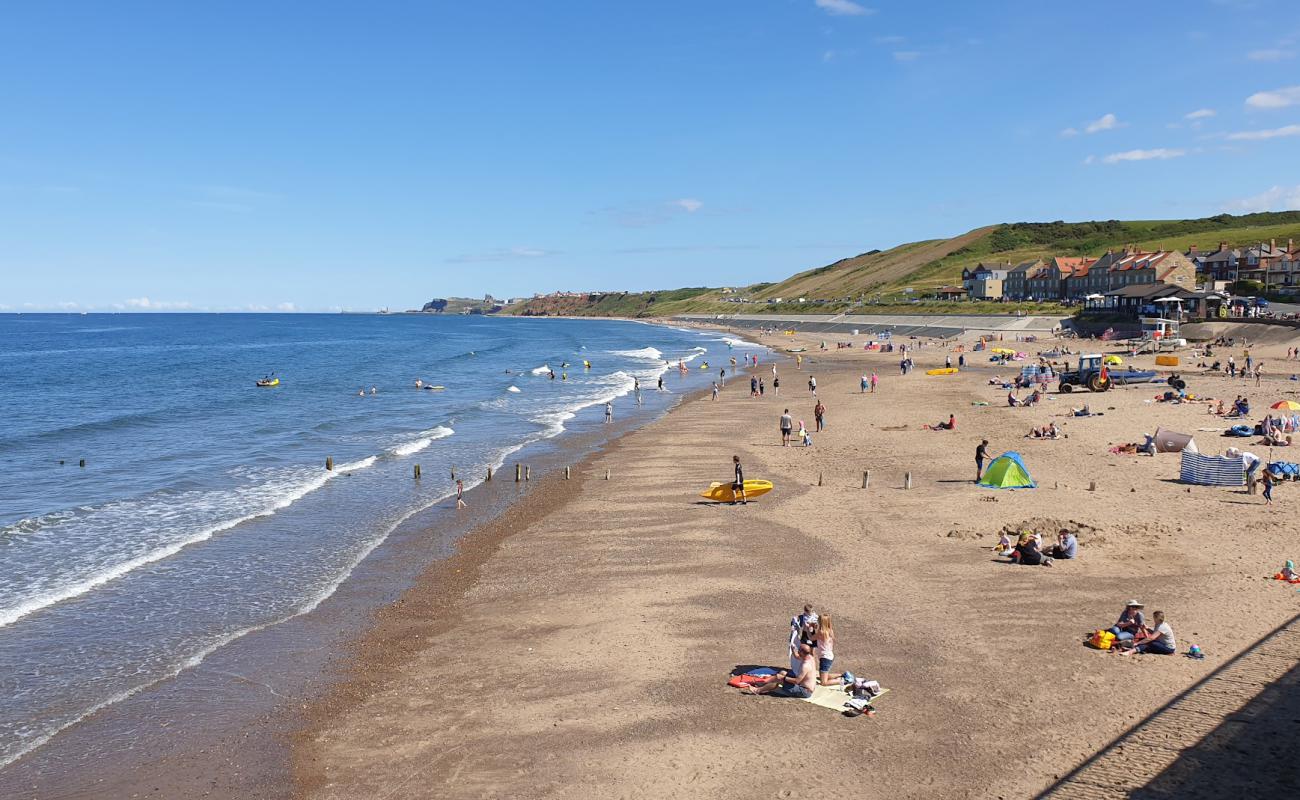 Photo de Plage de Sandsend avec sable beige de surface