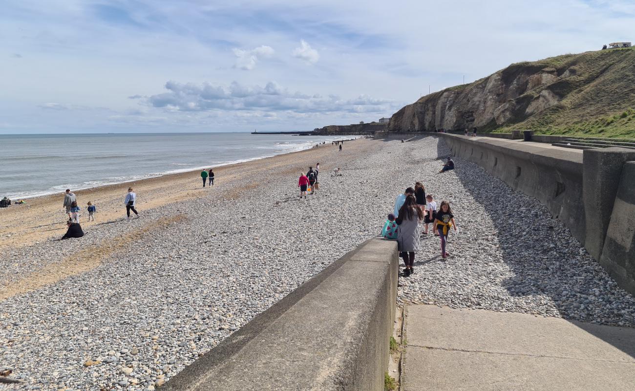 Photo de Plage de Seaham avec sable lumineux de surface