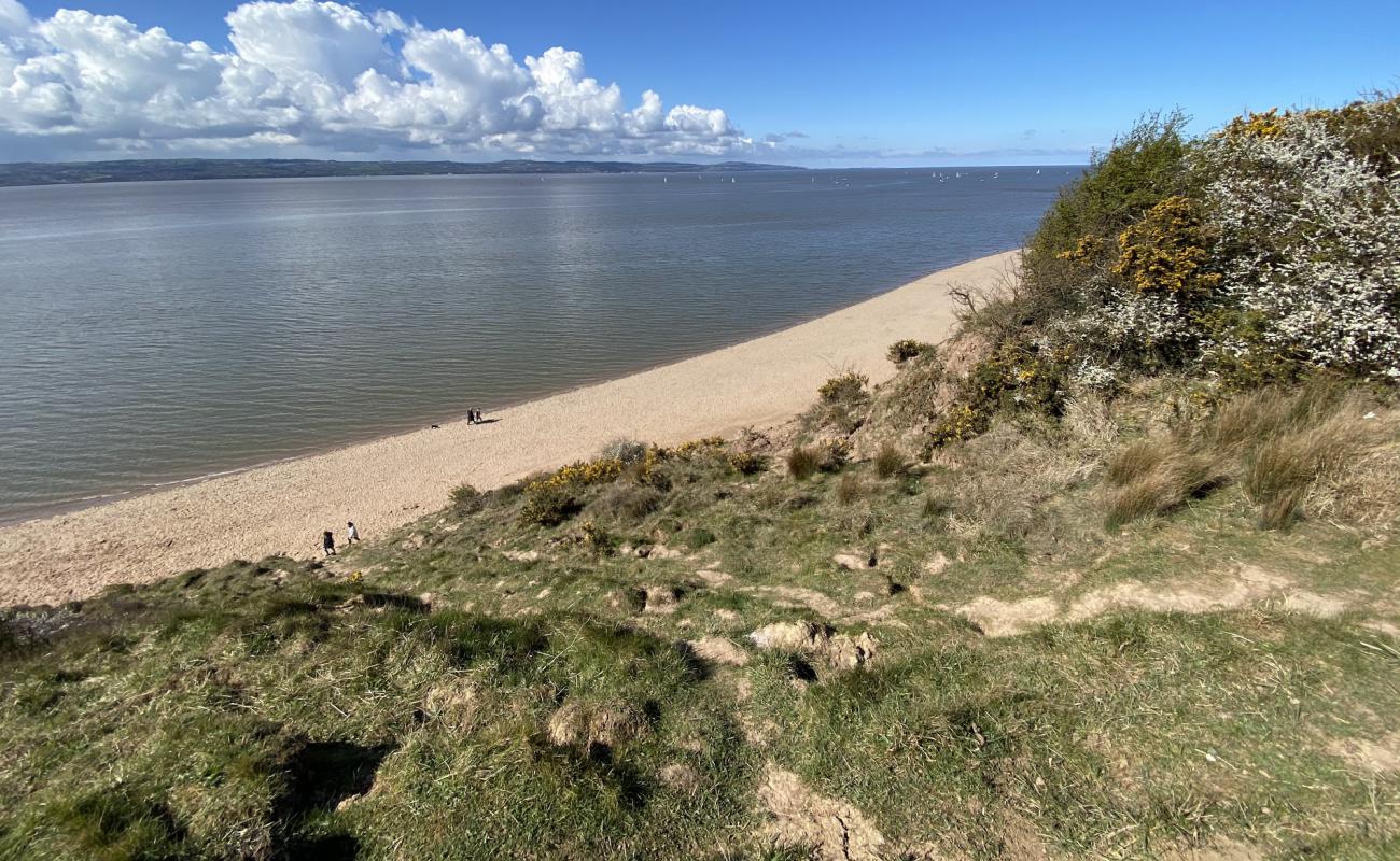 Photo de Plage de Thurstaston avec sable beige & galets de surface