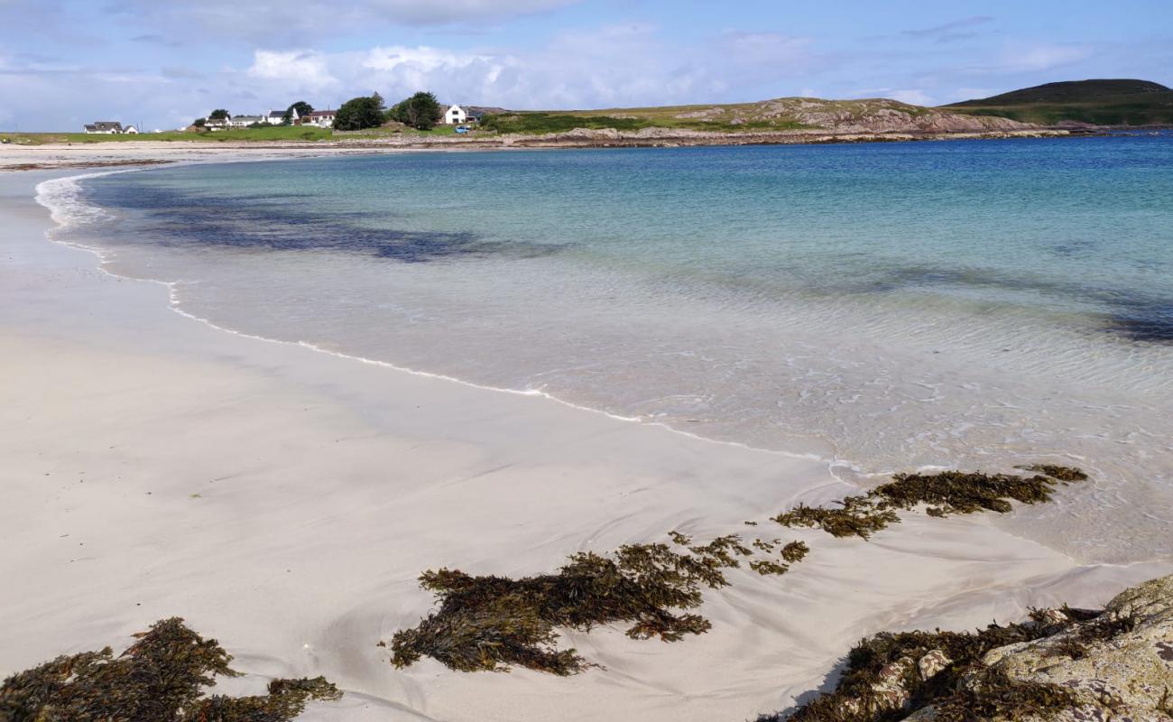 Photo de Mellon Udrigle Beach avec sable lumineux de surface