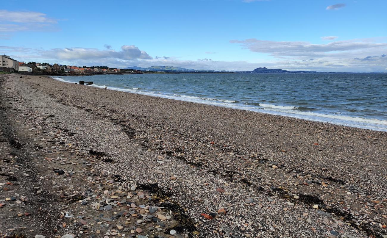 Photo de Prestonpans Beach avec terrain rocheux de surface
