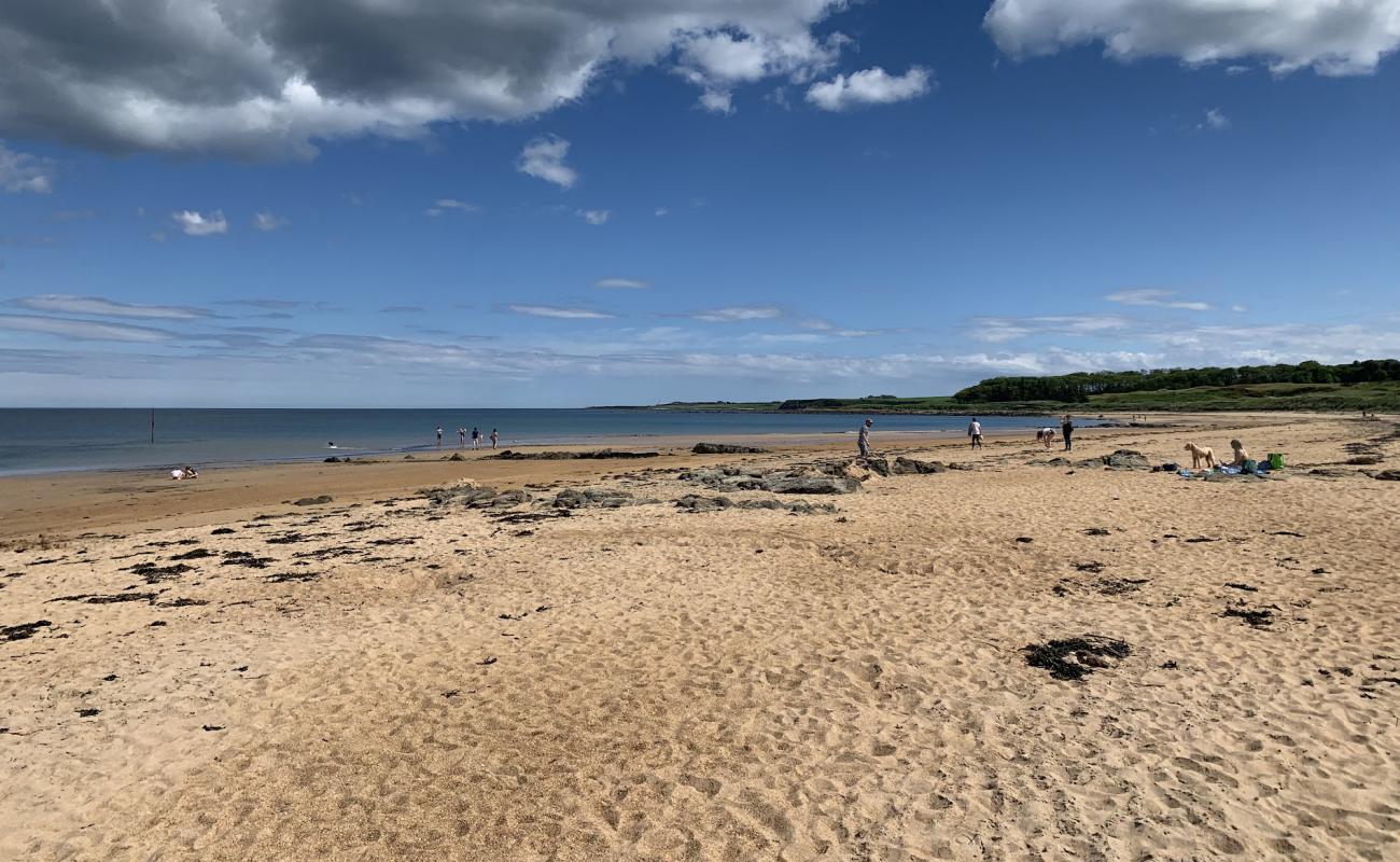 Photo de Kingsbarns Beach avec sable beige de surface