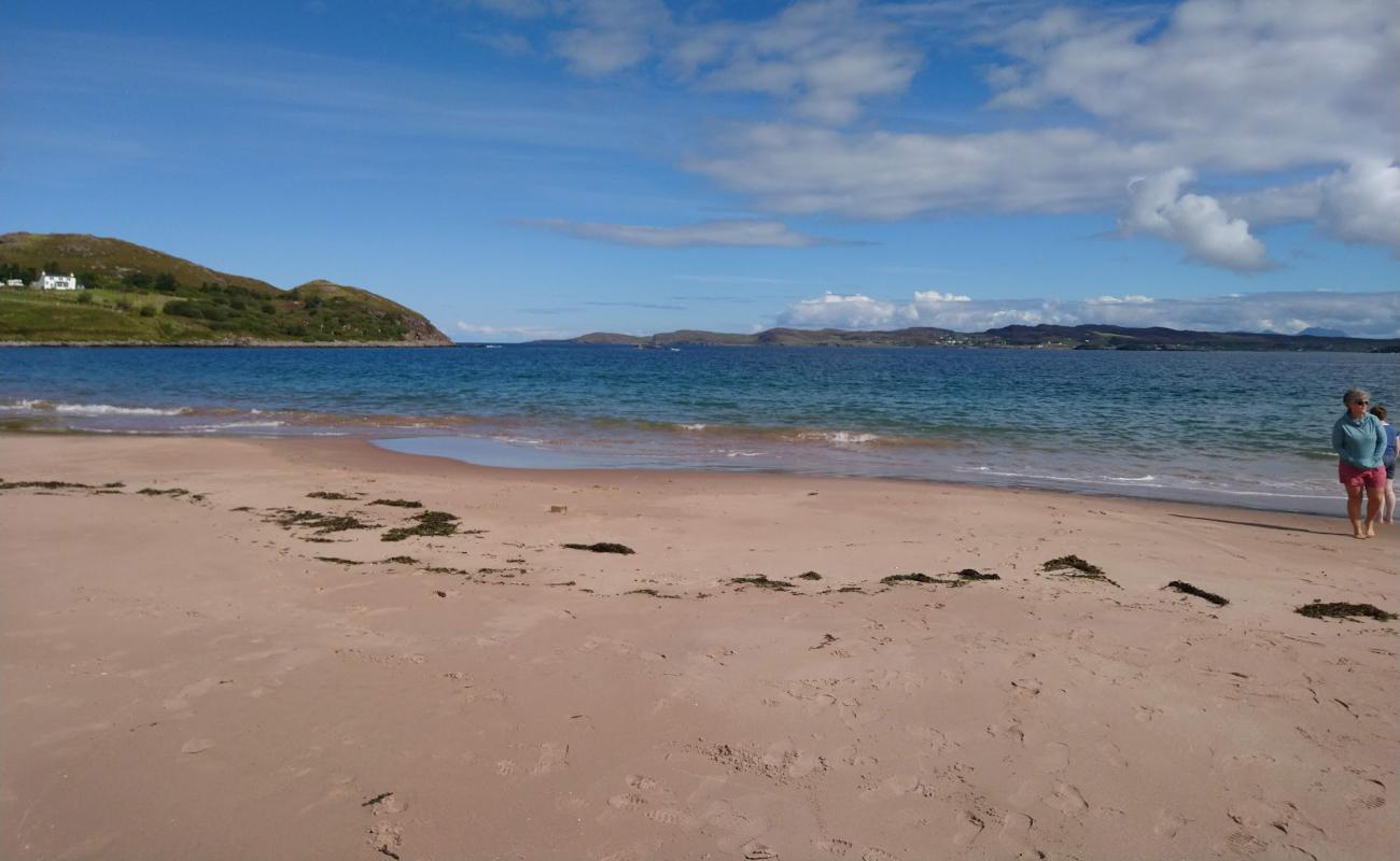 Photo de Firemore Beach avec sable beige de surface