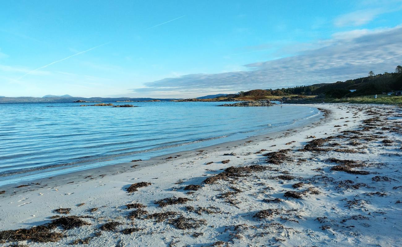 Photo de Arisaig Beach avec sable beige de surface