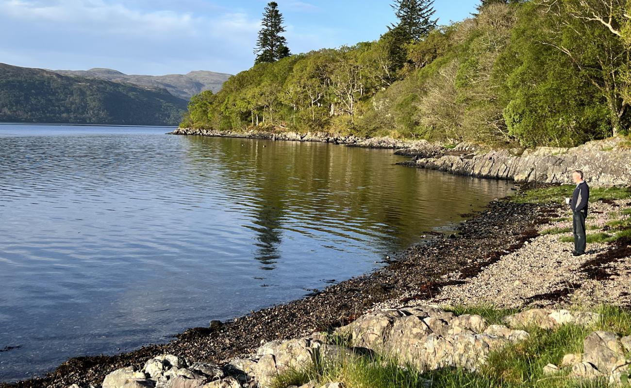 Photo de Salen Beach avec terrain rocheux de surface