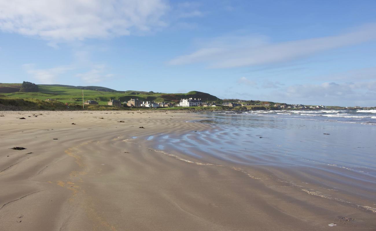 Photo de Machrihanish Bay Beach avec sable lumineux de surface