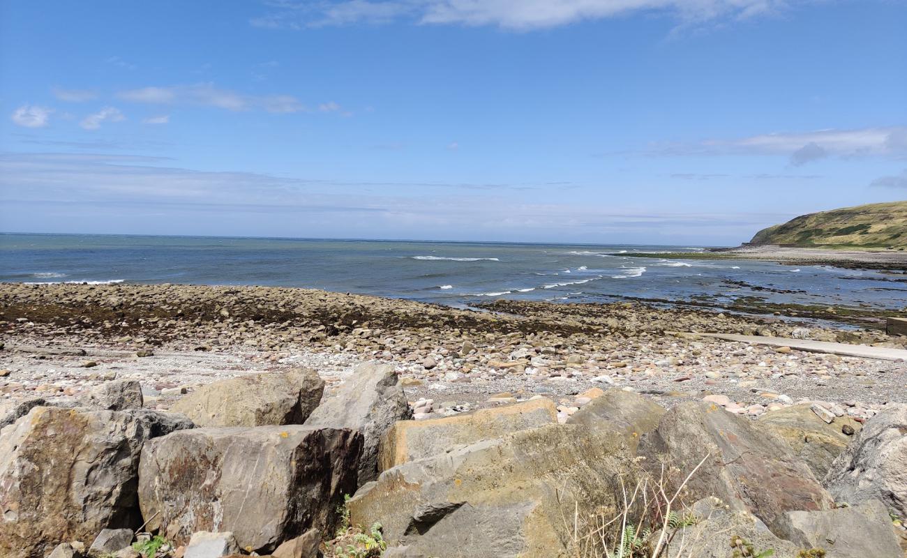 Photo de Tanyard Bay Beach avec sable gris avec caillou de surface