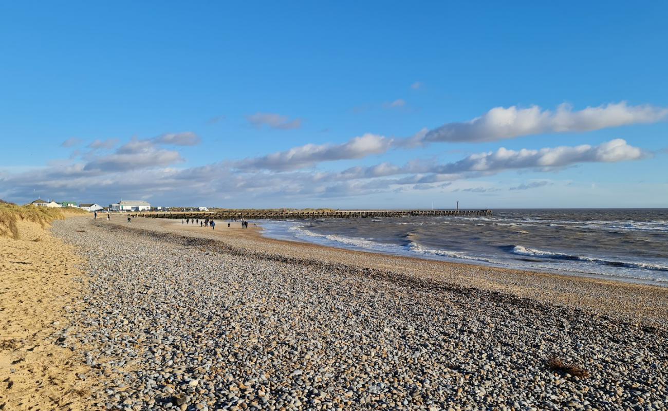 Photo de Plage de Walberswick avec sable gris avec caillou de surface