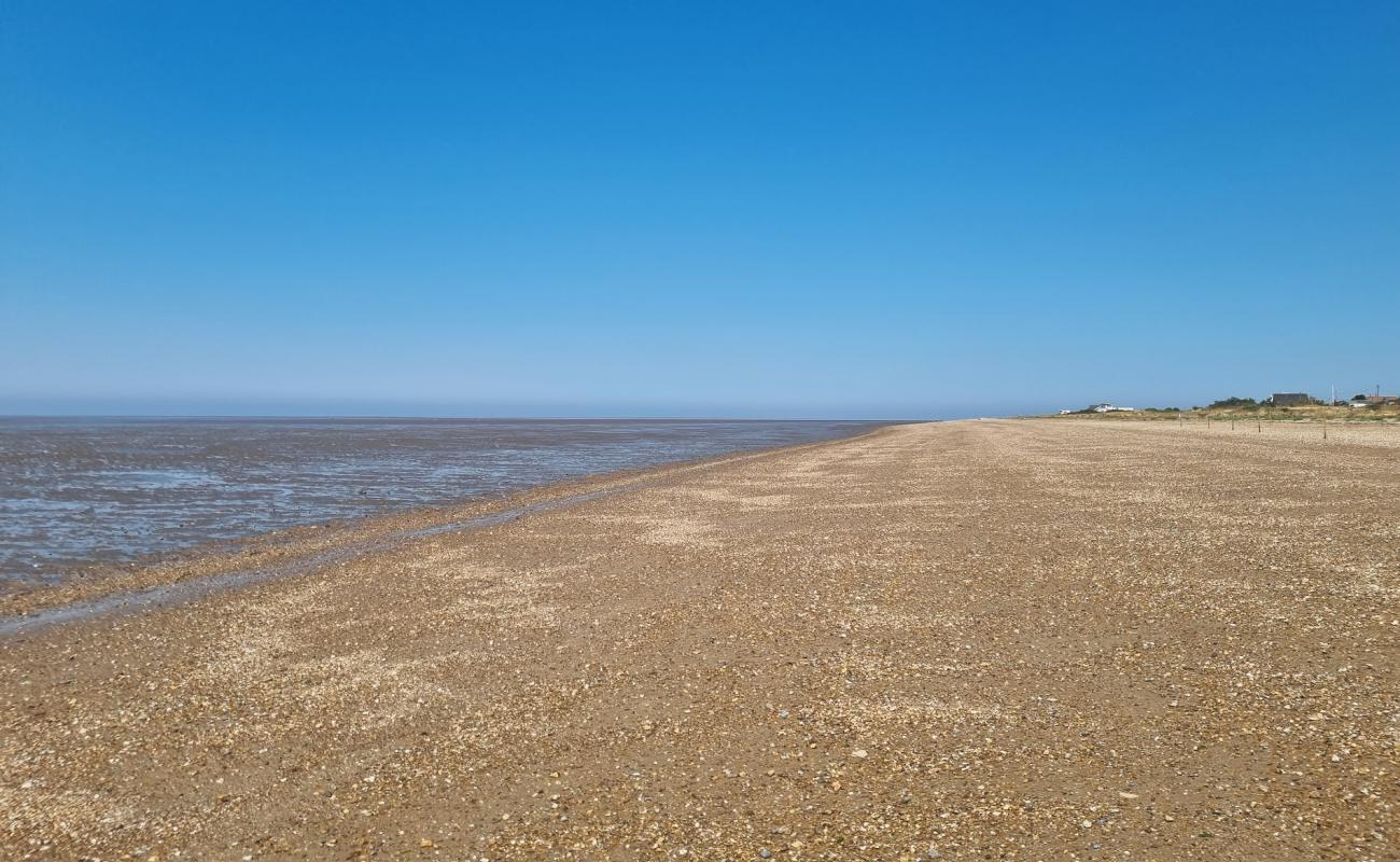 Photo de Plage de Snettisham avec petits galets beige de surface
