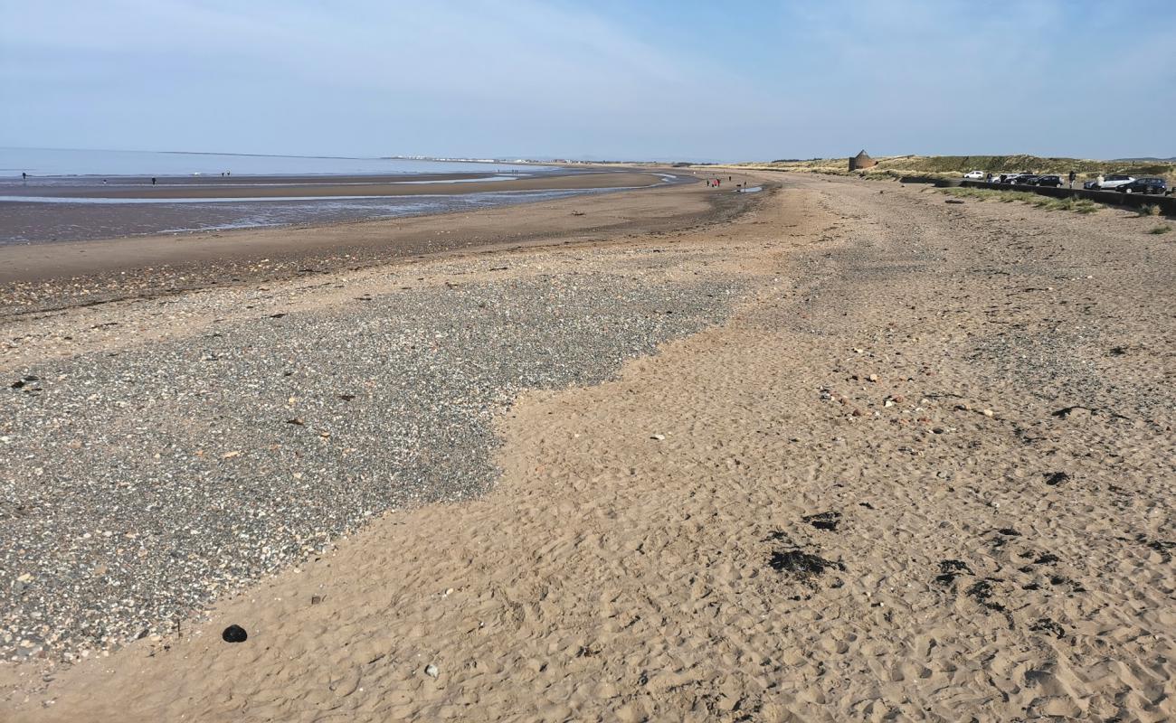 Photo de Prestwick Plage avec sable clair avec caillou de surface
