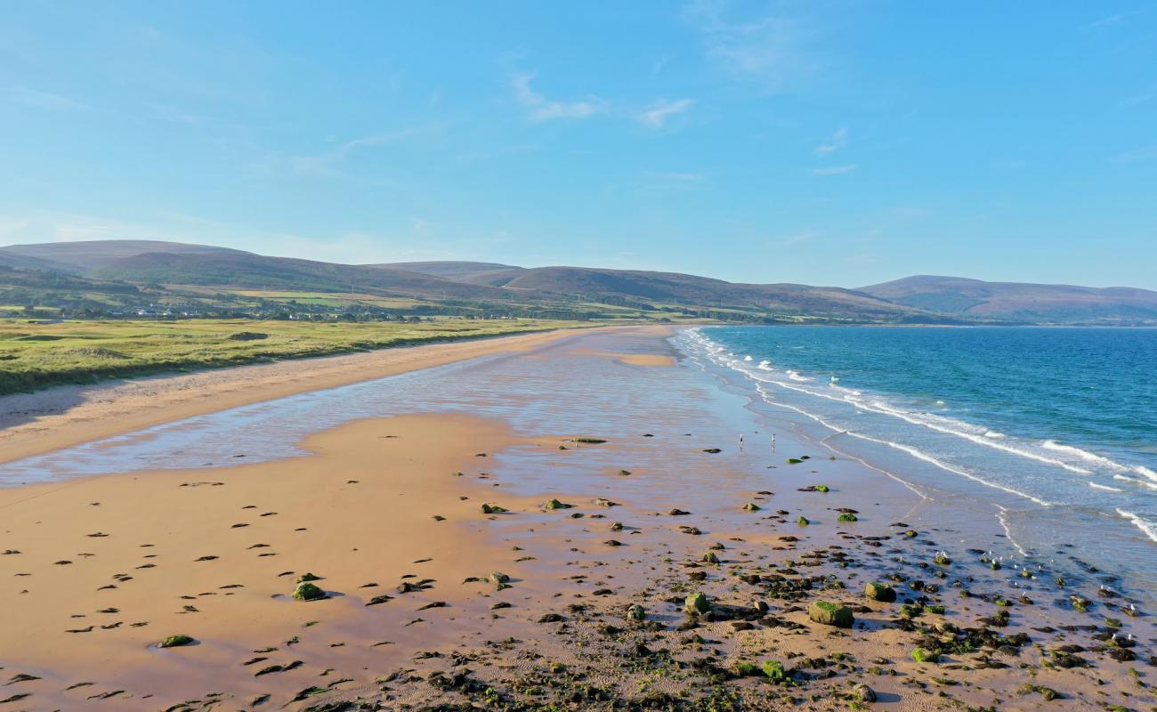 Photo de Plage de Brora avec sable gris de surface