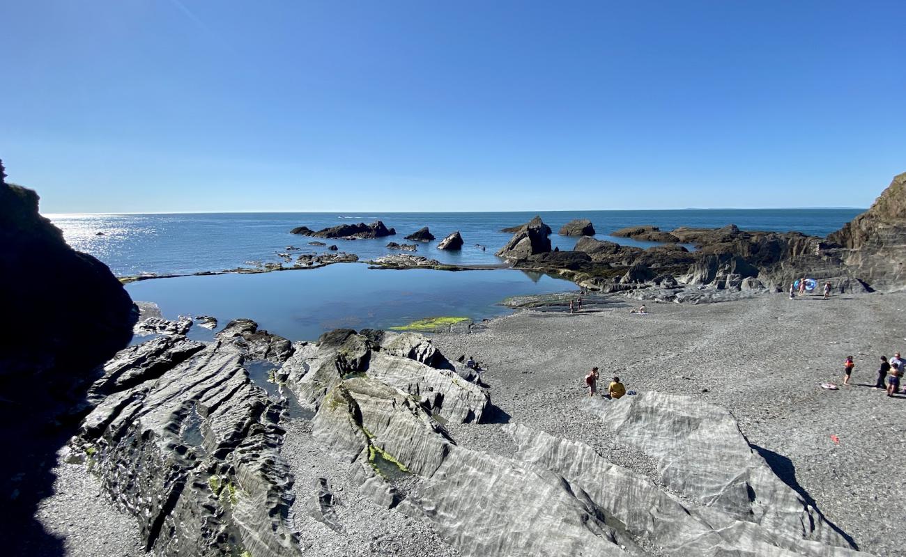 Photo de Plages de Tunnels avec caillou fin gris de surface