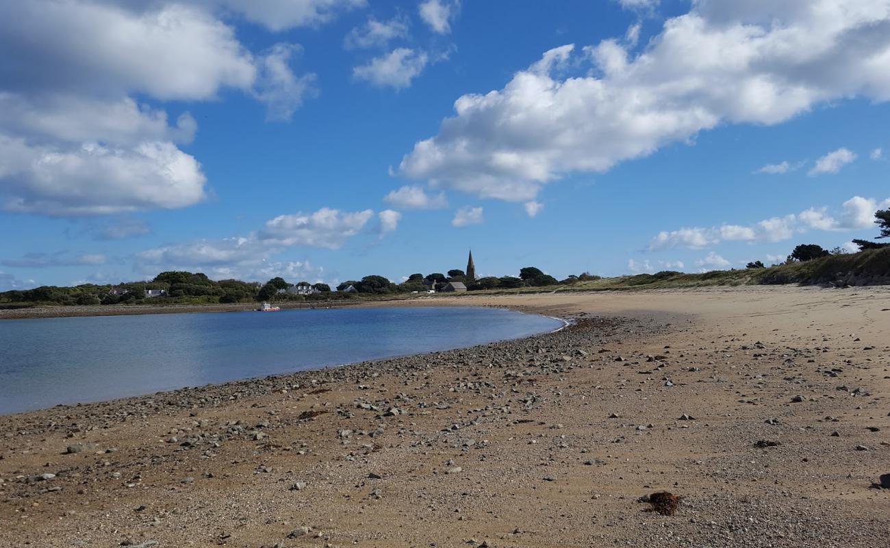 Photo de Grand Havre Beach avec sable beige & galets de surface