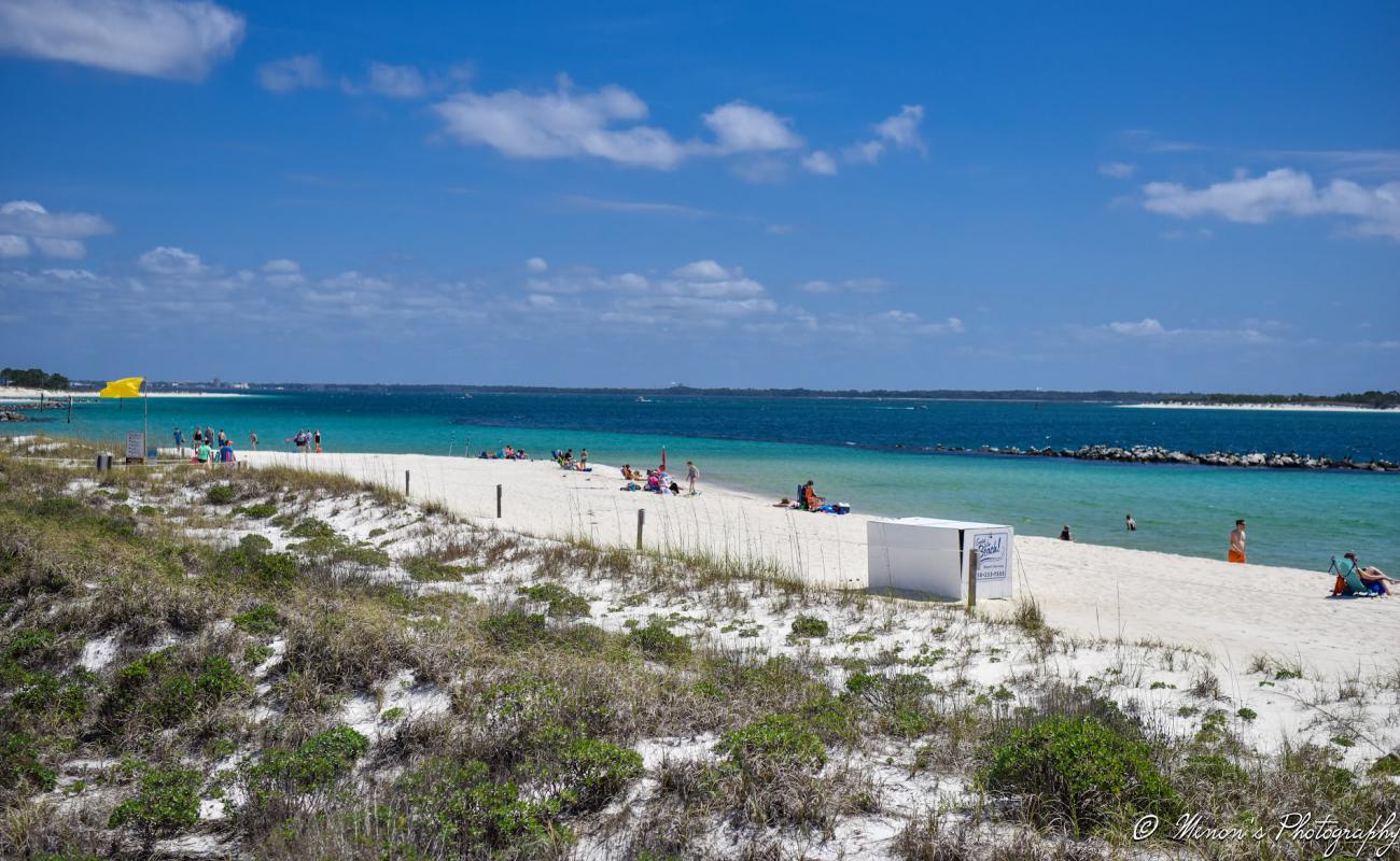 Photo de St. Andrew State Park Pier Beach avec sable fin blanc de surface