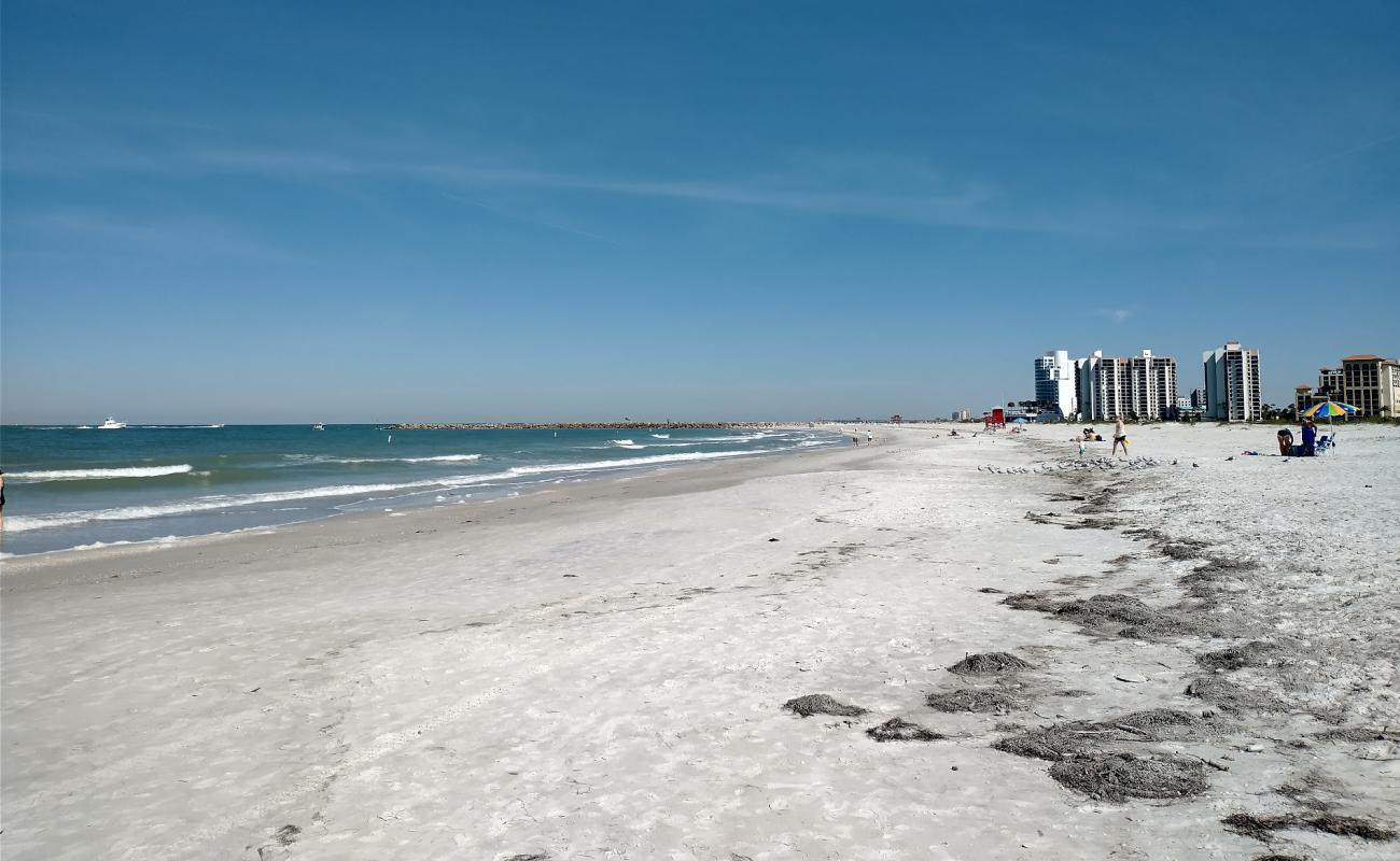 Photo de Sand Key Beach avec sable fin blanc de surface