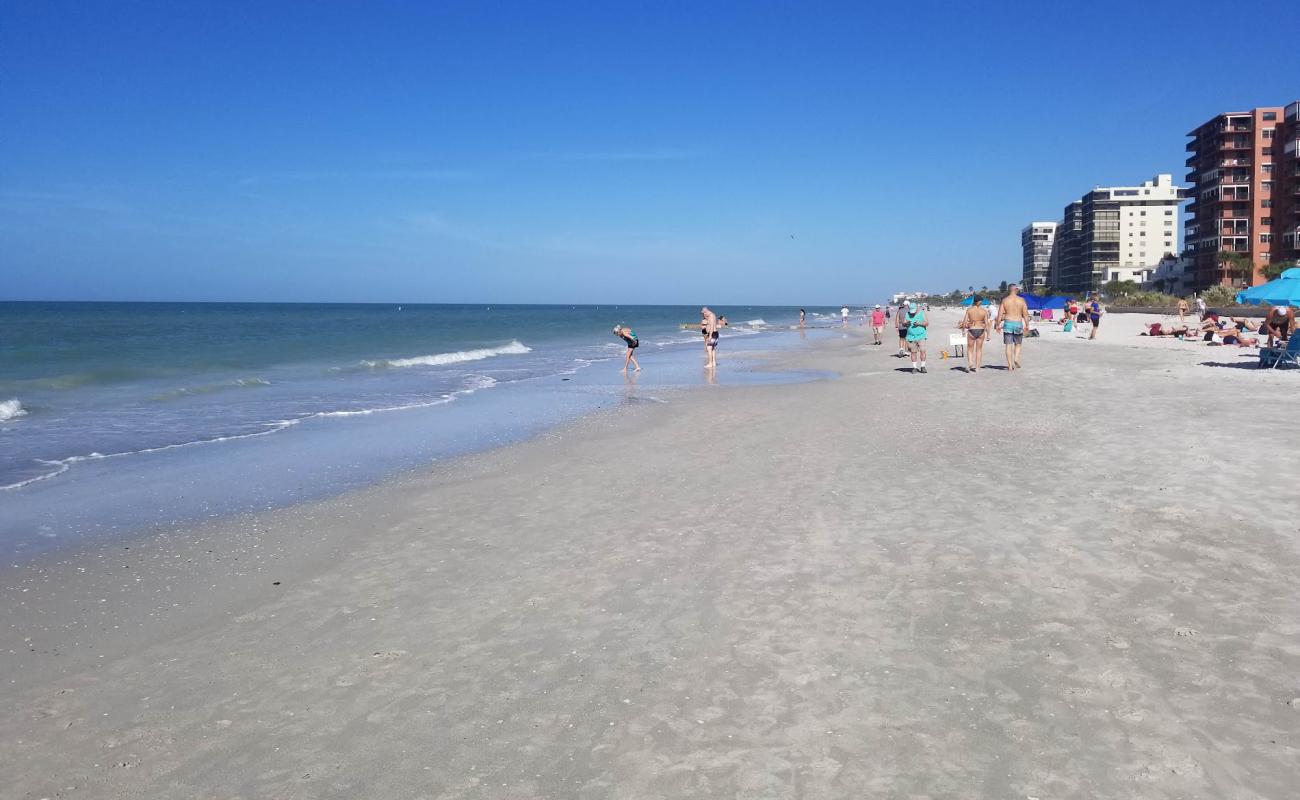 Photo de Plage Archibald avec sable blanc de surface