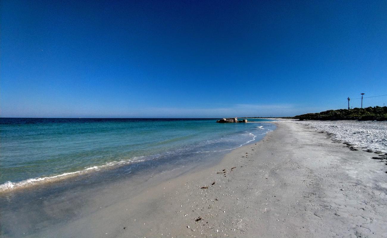 Photo de Battery Bigelow beach avec sable clair avec caillou de surface