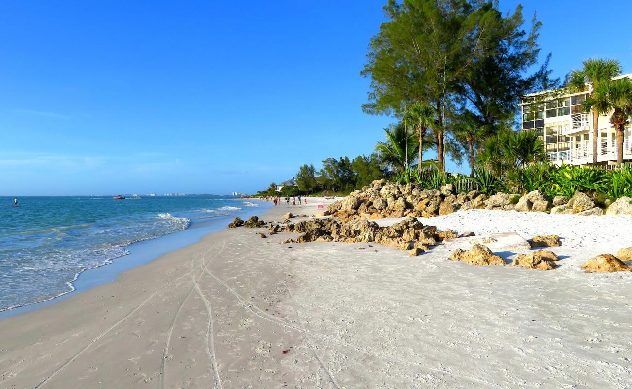 Photo de Sarasota beach avec sable blanc de surface