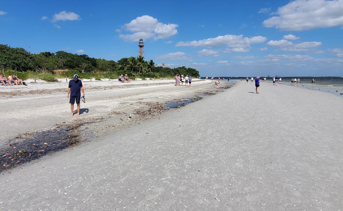 Photo de Lighthouse beach avec sable beige de surface