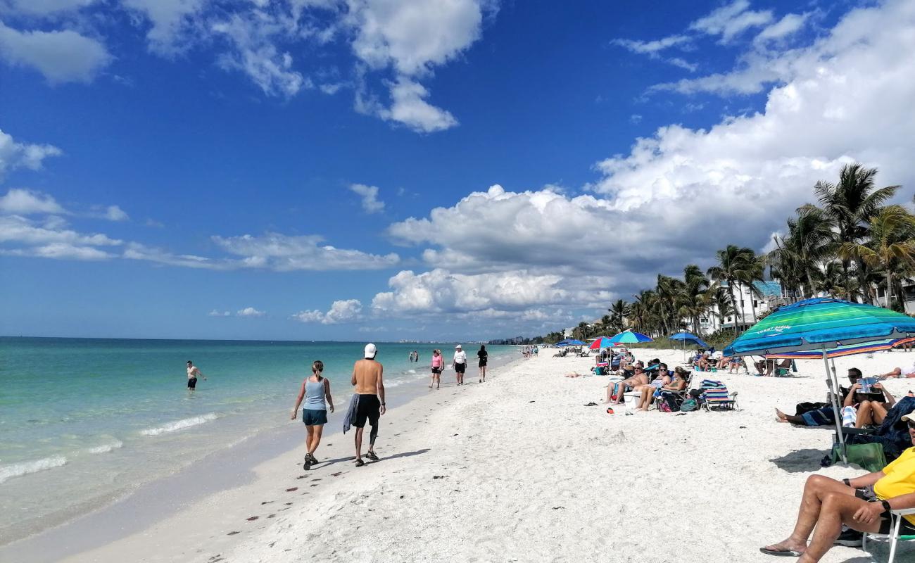 Photo de Bonita beach avec sable blanc de surface