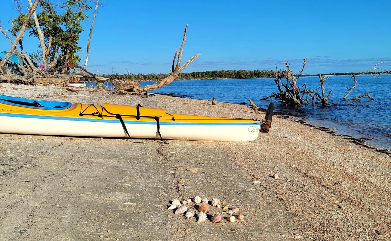 Photo de Camp Lulu Key avec sable blanc de surface