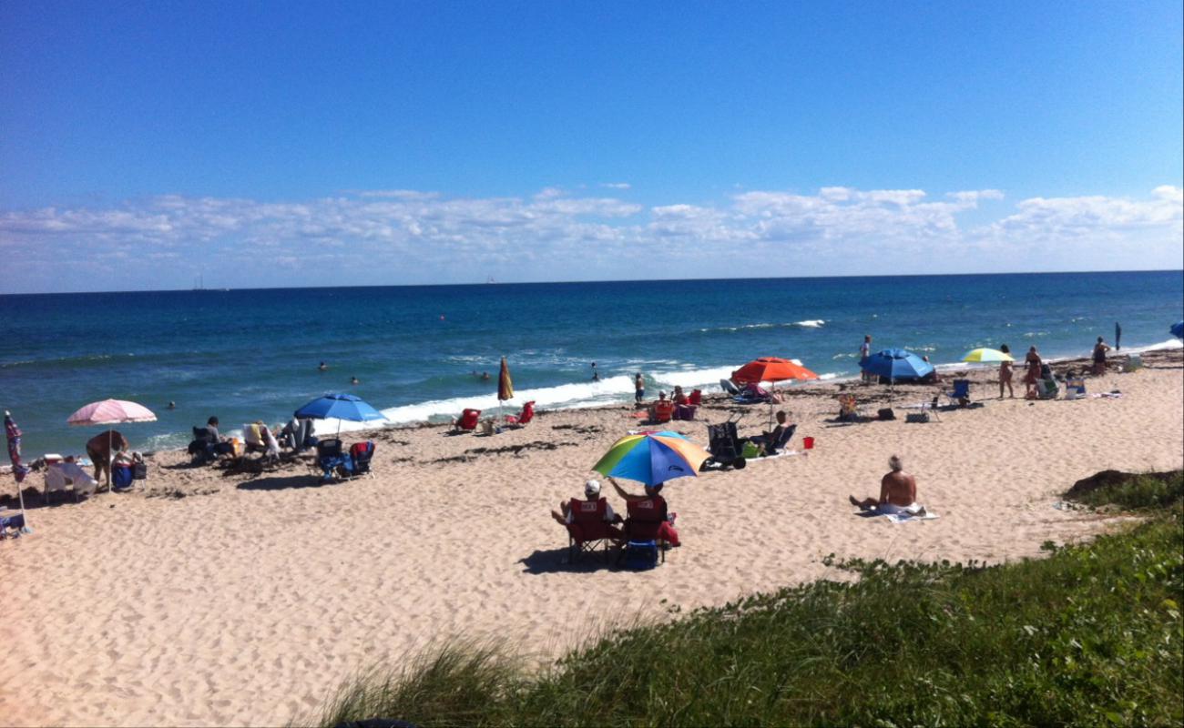 Photo de Gulfstream Park beach avec sable lumineux de surface