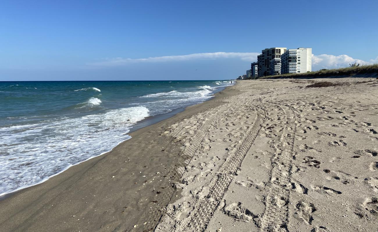 Photo de Dollman Park beach avec sable lumineux de surface