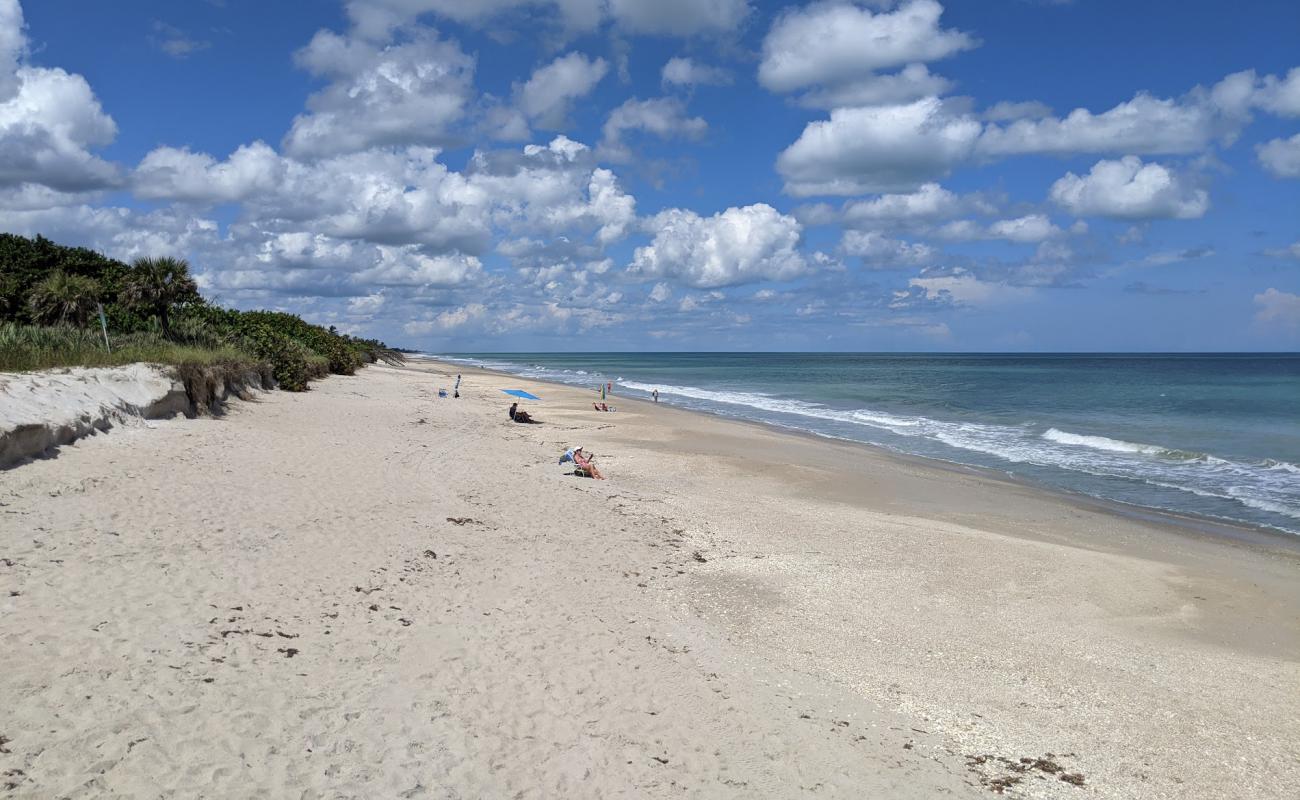 Photo de Golden Sands avec sable beige de surface